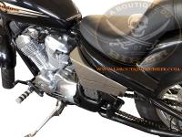 CACHE LATERAL HONDA VT 600 SHADOW...H511-106 CHROME LA PAIRE...Highway Hawk Side Covers 1 Set left and right steel chrome for Honda VT 600 Shadow #LABOUTIQUEDUBIKER