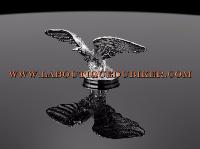 EMBLEME de GARDE-BOUE AIGLE CHROME...HH02-075 Highway Hawk Motorcycle Ornament/ Figure ""Standing Hawk Wide Wings" 6 cm high in chromeHIGHWAY HAWK...LA BOUTIQUE DU BIKER
