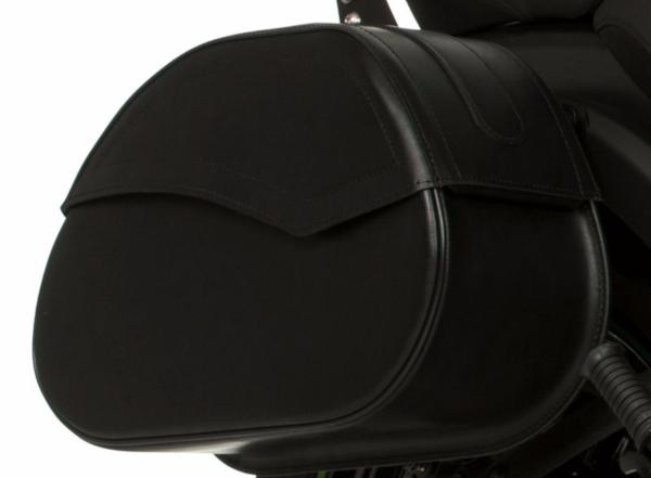 SACOCHES 20 Litres LEDRIE ...LZAD2-2030 Ledrie saddlebags "Rigid" leather black with buckles W = 45cm D= 17cm H= 30cm 20 liters (1 Set)